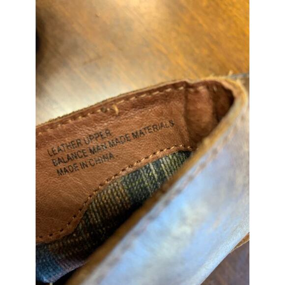 Born Brown Leather Ankle Boot Women 6 Fringe Grunge Western Cowgirl Witch Hobbit - Picture 3 of 10